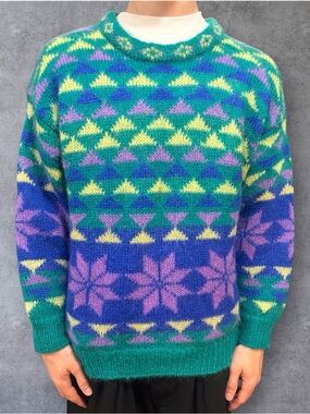 Men's Colorblock Geometric Crewneck Sweater - Green, Purple & Yellow